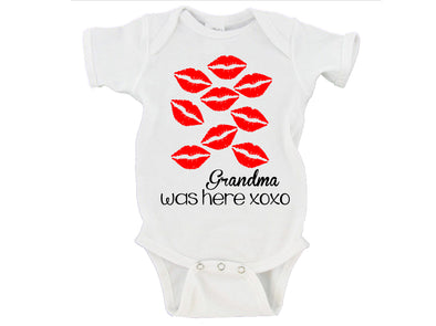  'Grandma Was Here XOXO' Baby Onesie-short sleeve